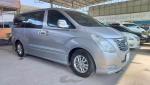 HYUNDAI  H-1  รุ่น  DELUXE